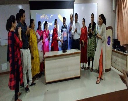 Odoo - Sample 3 for three columns